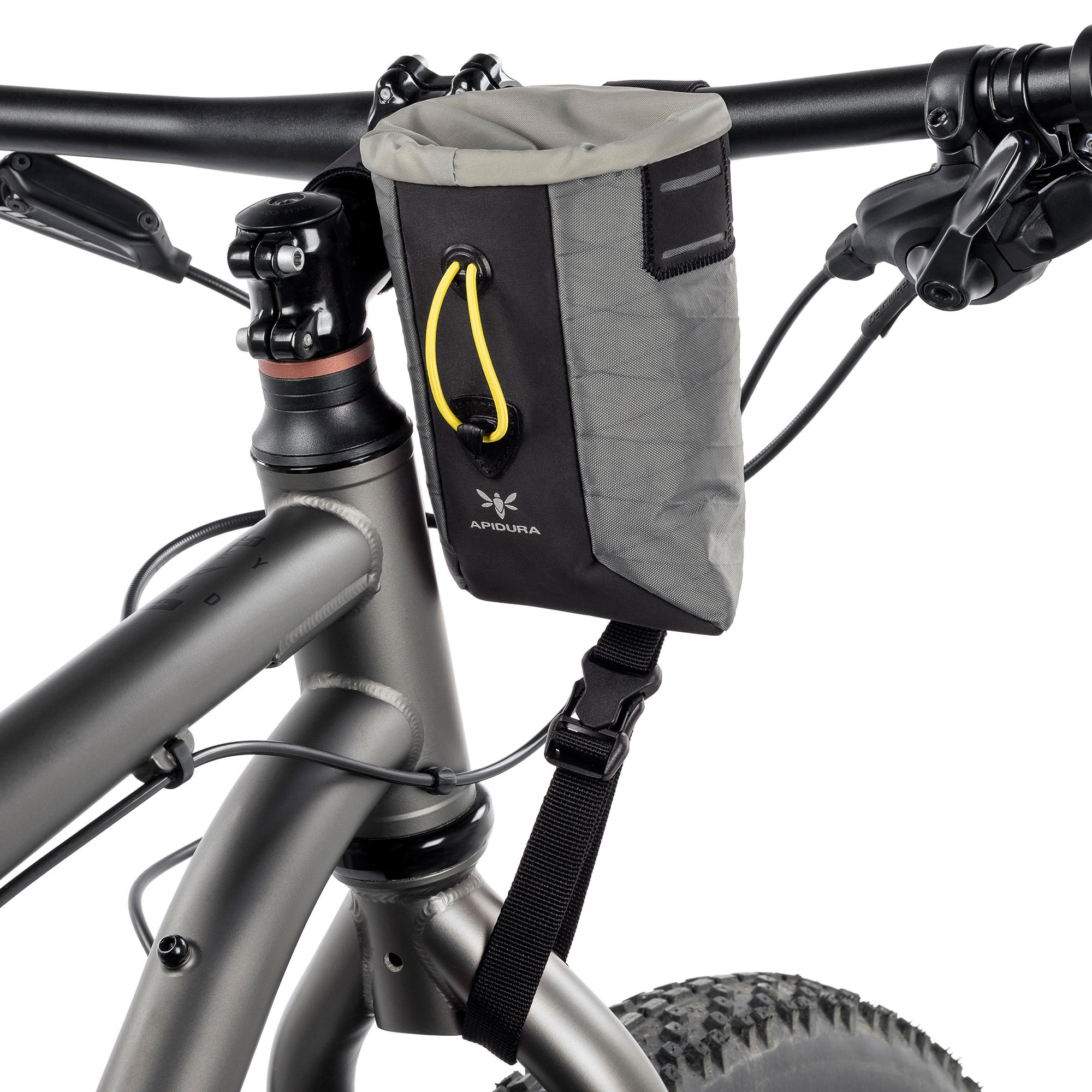 Fotografía comercial de Apidura Backcountry Food Pouch 0,8 L