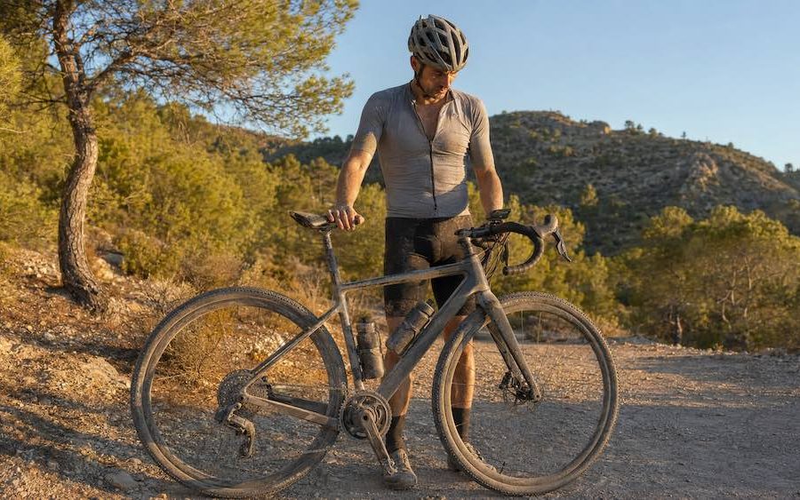 Desacoplamiento entre pulso y potencia en Gravel
